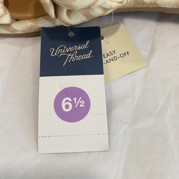 Women's Meg Knotted Slide Sandals - Universal Thread™ Almond Size 6.5 - Picture 7 of 7